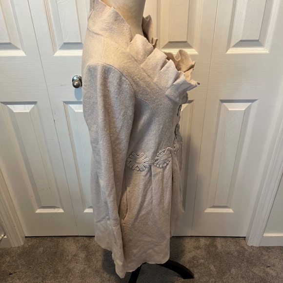 Charlie and Robin from Anthropology size S wool jacket - Picture 12 of 16